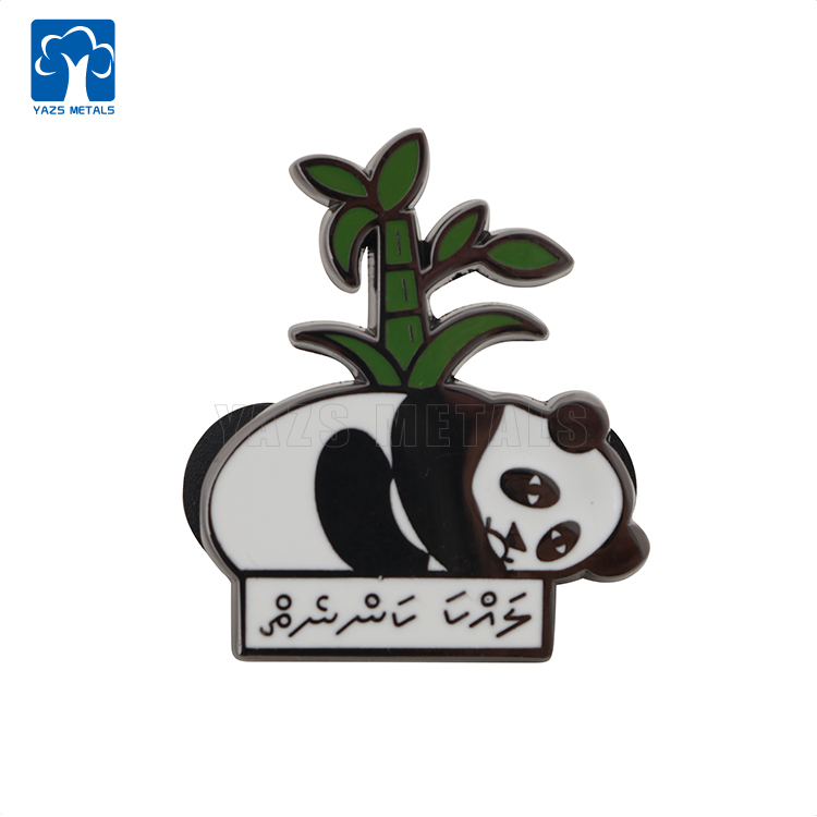 可爱国宝熊猫珐琅金属徽章