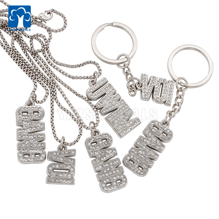 Custom design metal souvenir keychains